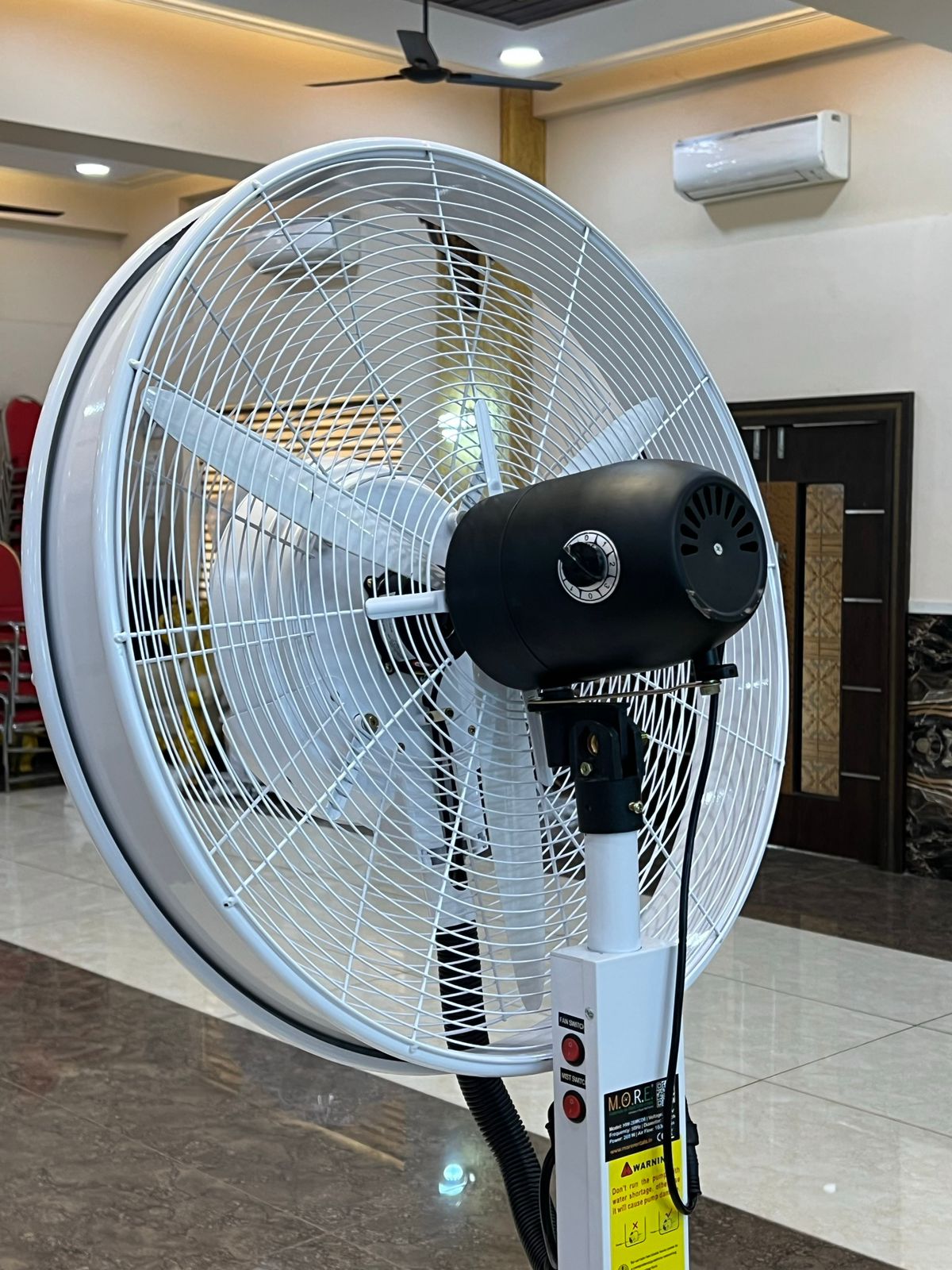 white mist fan